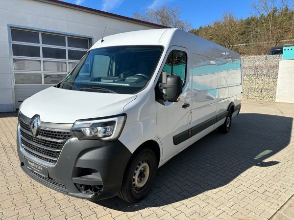 auto-import_faaren_renault_master-1