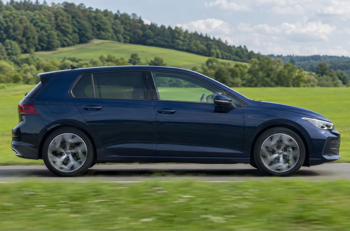 Auto leasen trotz SCHUFA: Voraussetzungen, Chancen und Alternativen